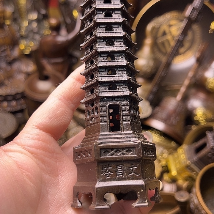 铜11223355886666696