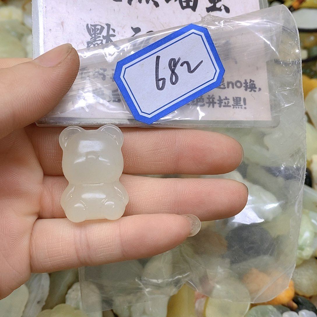 蛇纹石玉颈饰未镶嵌682