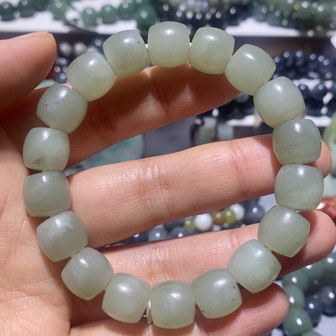 和田玉手链未镶嵌