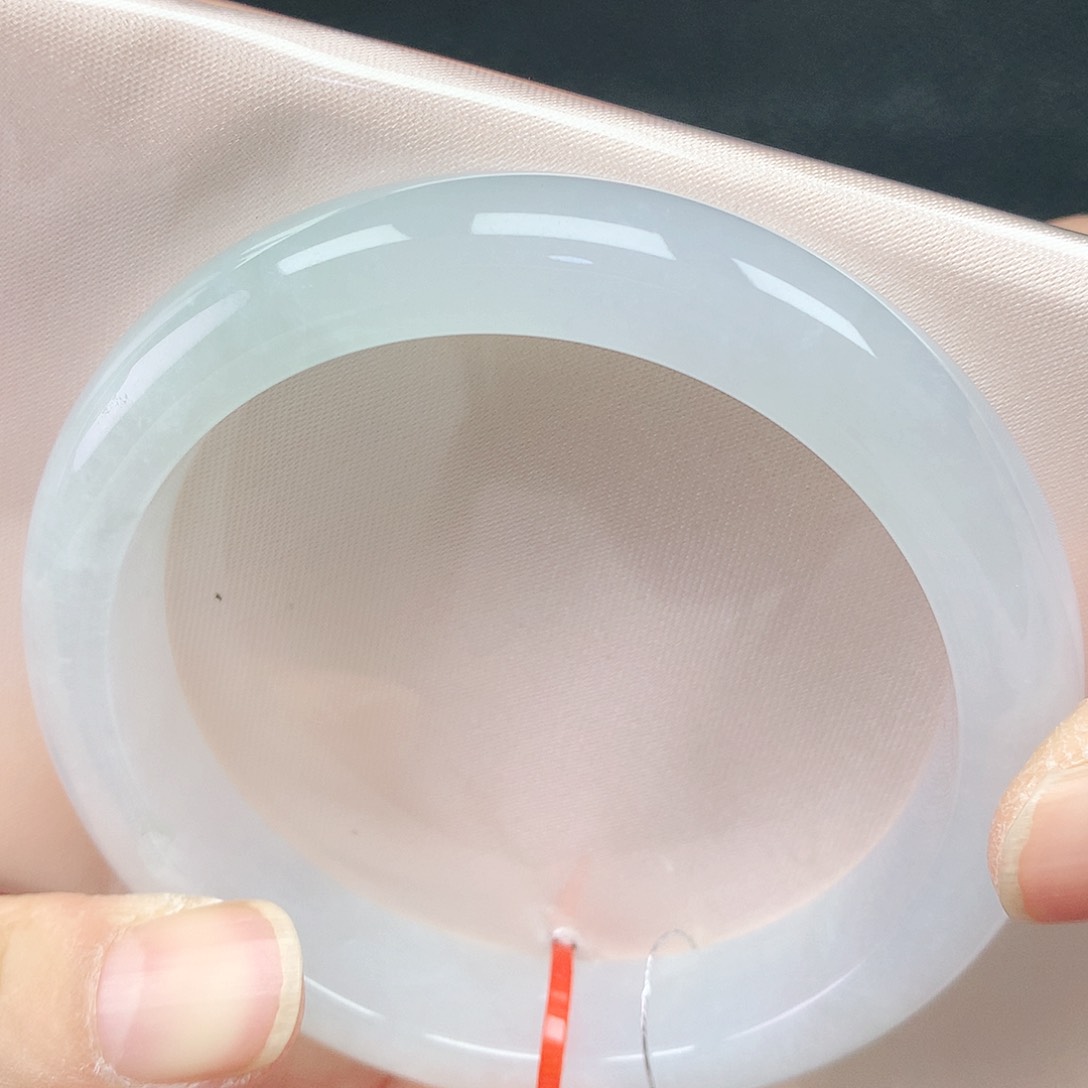 翡翠手镯未镶嵌59+圈