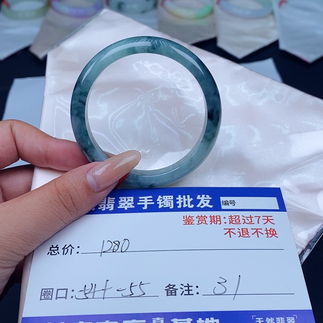 翡翠未镶嵌手镯百元手镯默认瑕疵