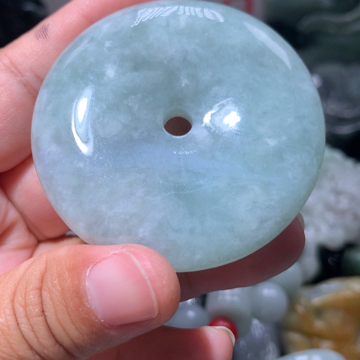 翡翠未镶嵌颈饰保真天然A货翡翠