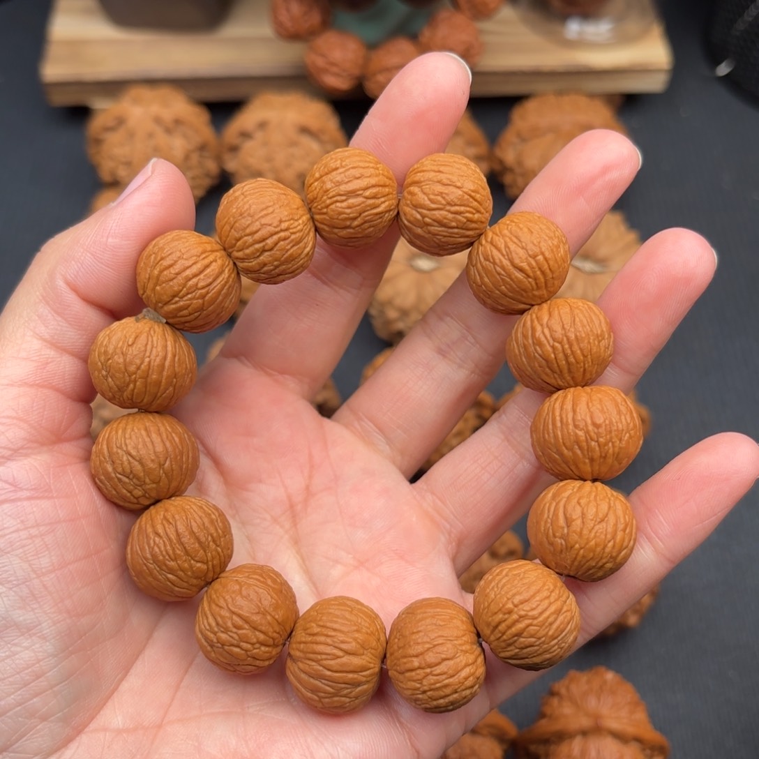 文玩核桃把件手串