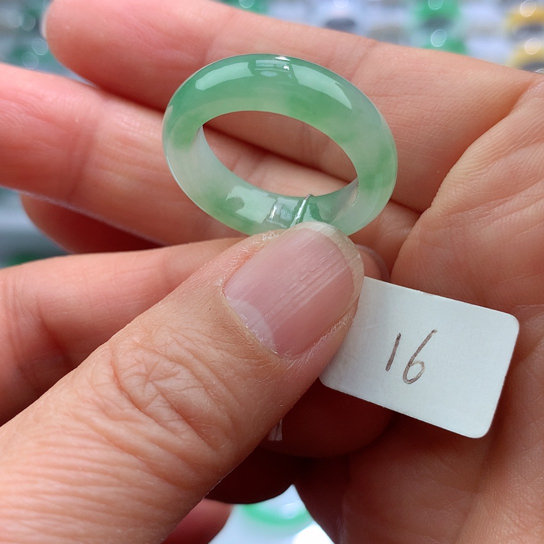 翡翠戒指未镶嵌16号