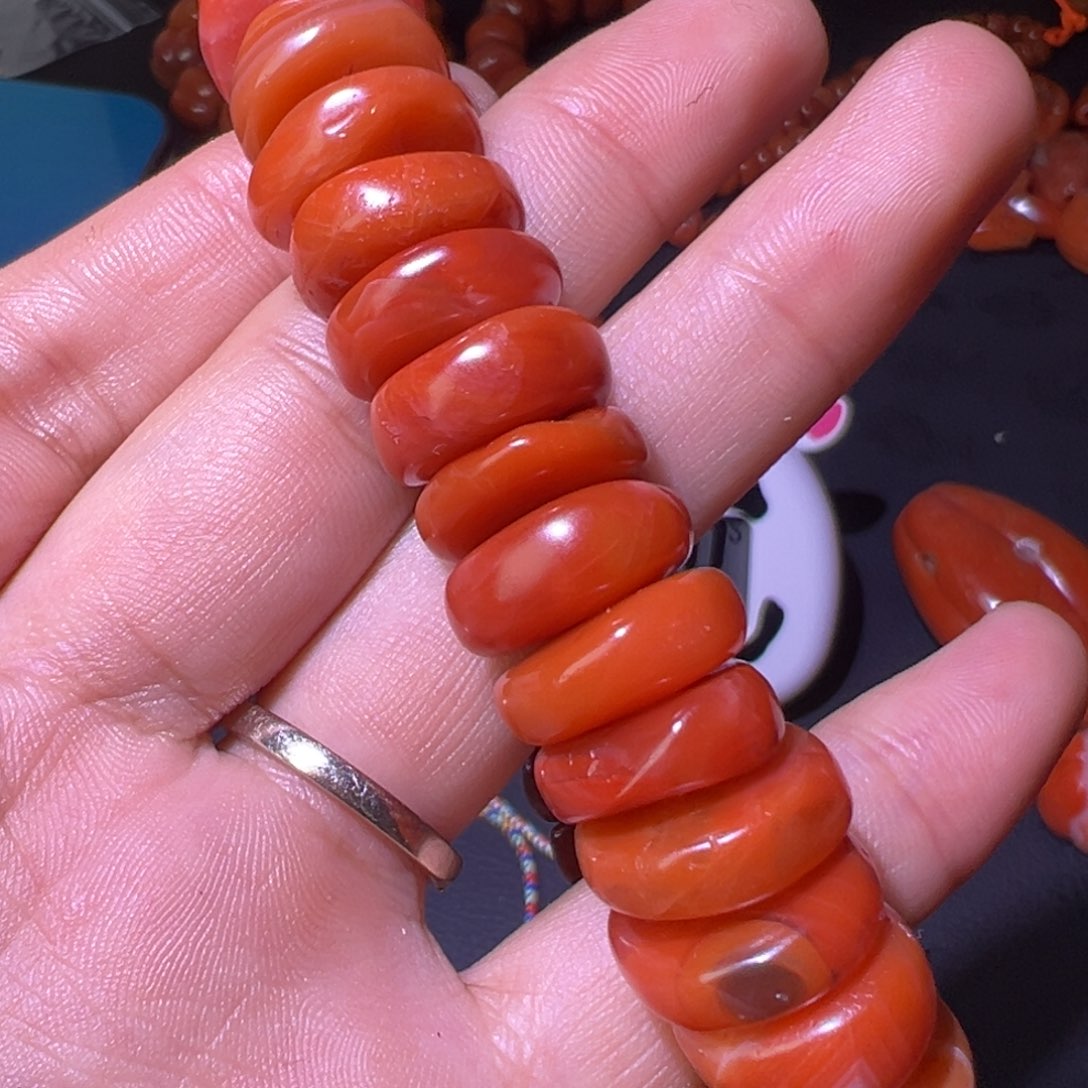 大果紫檀（缅甸花梨）已*置