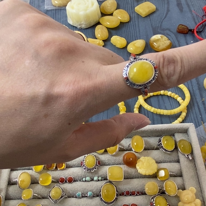 蜜蜡裸石银S925镶嵌戒指