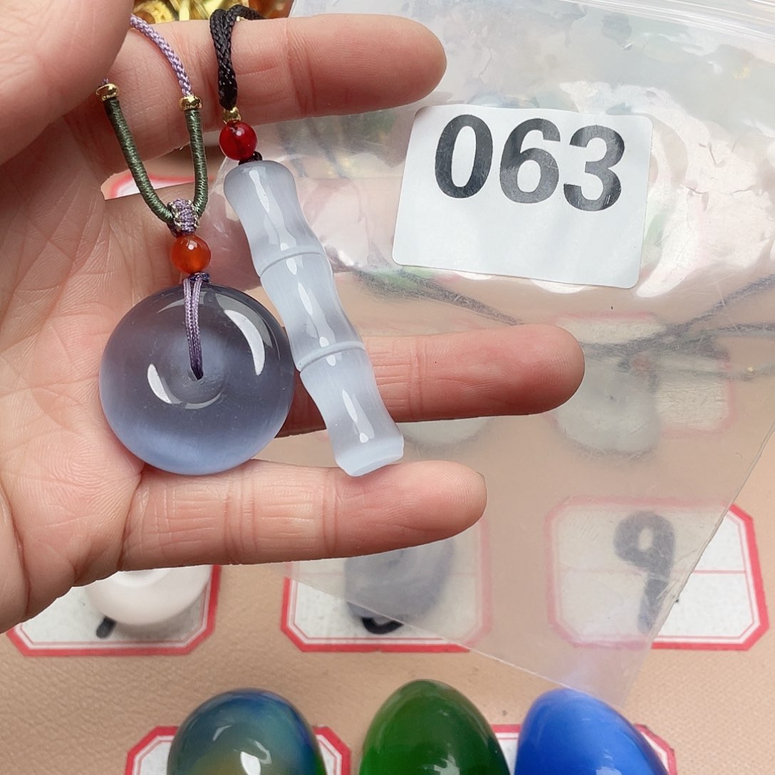 合金颈饰玛瑙/玉髓宝*