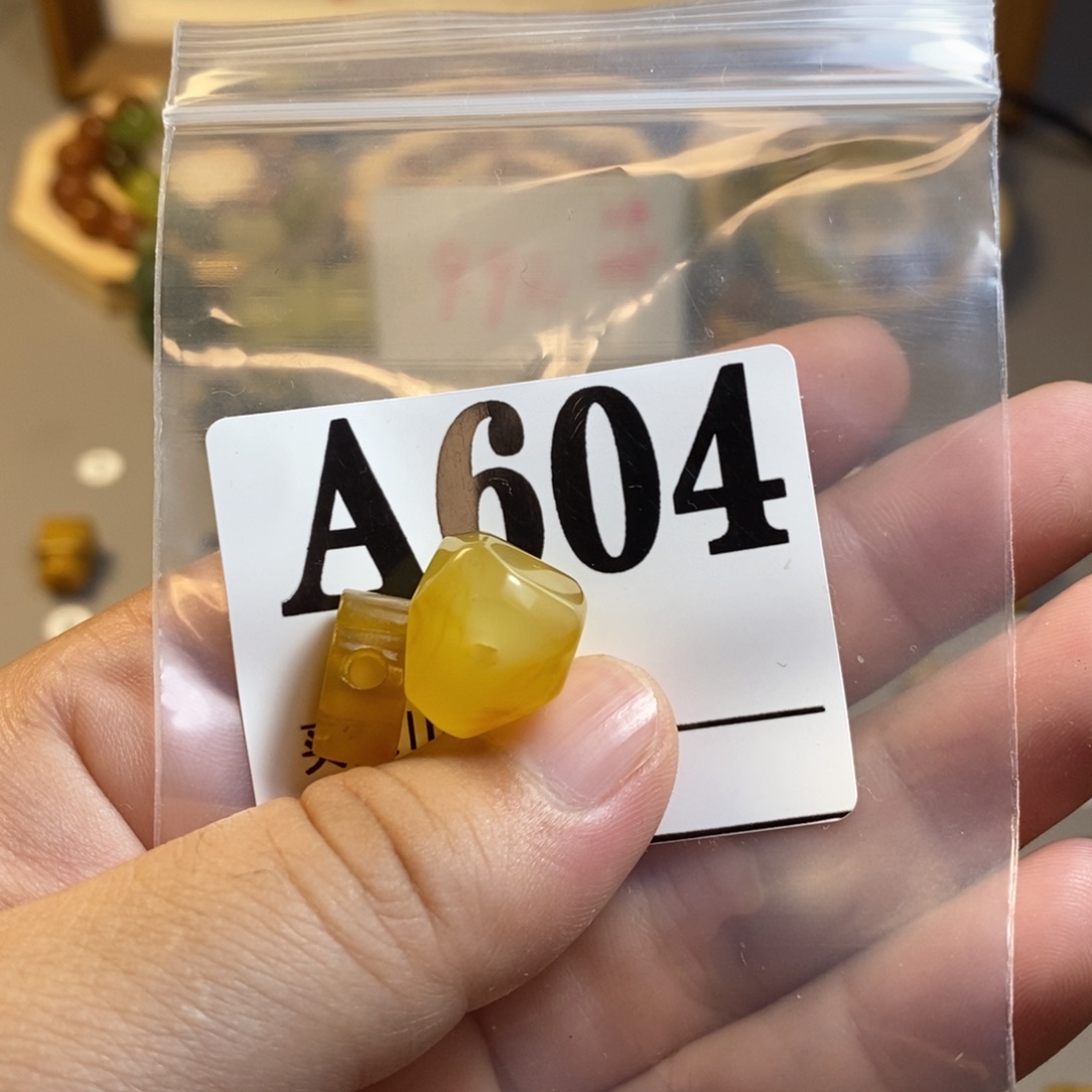 【闪购商品】未镶嵌岫玉配珠古**宁