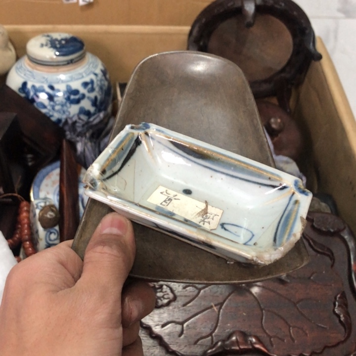 陶瓷孤品单件车里拍