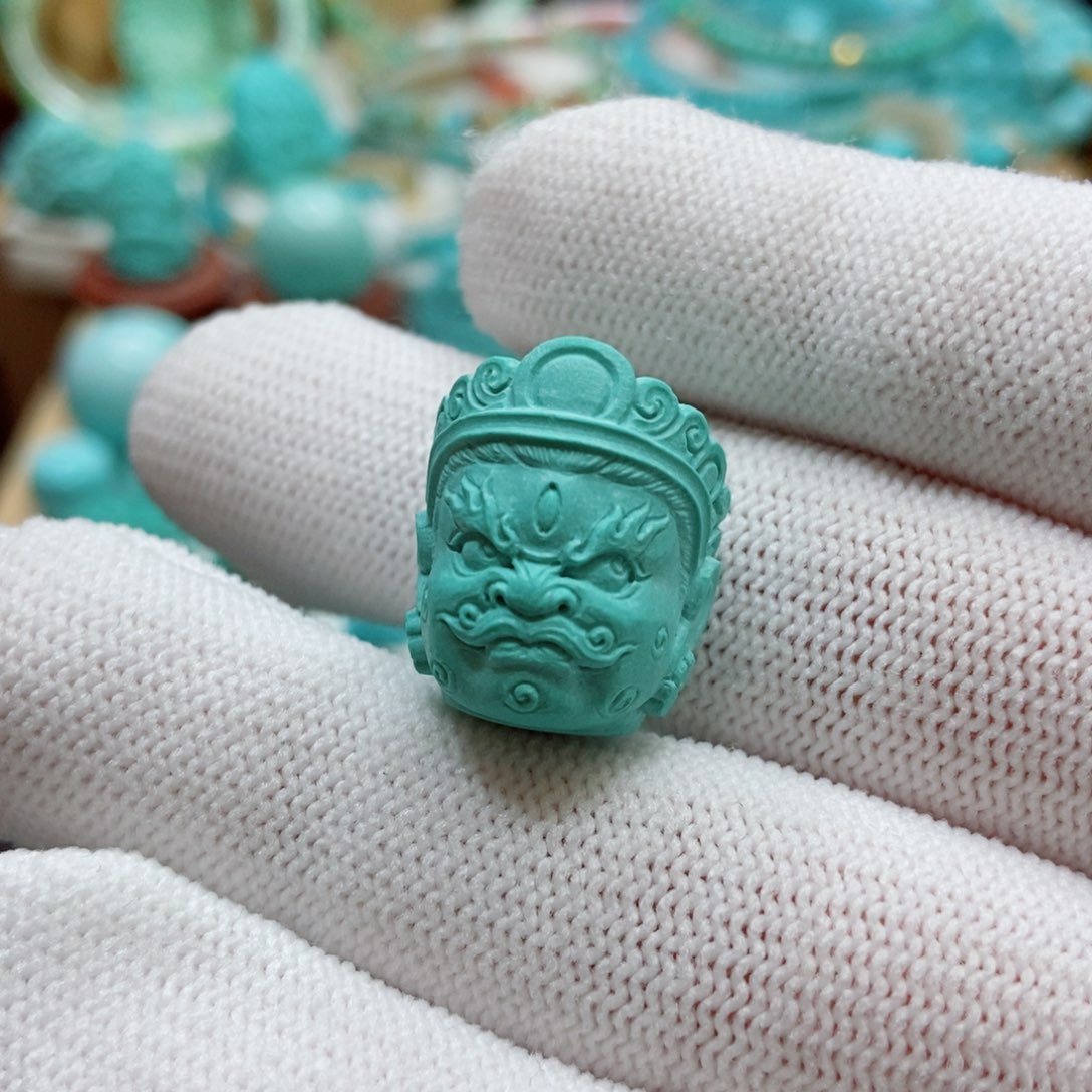 绿松石珠子未镶嵌