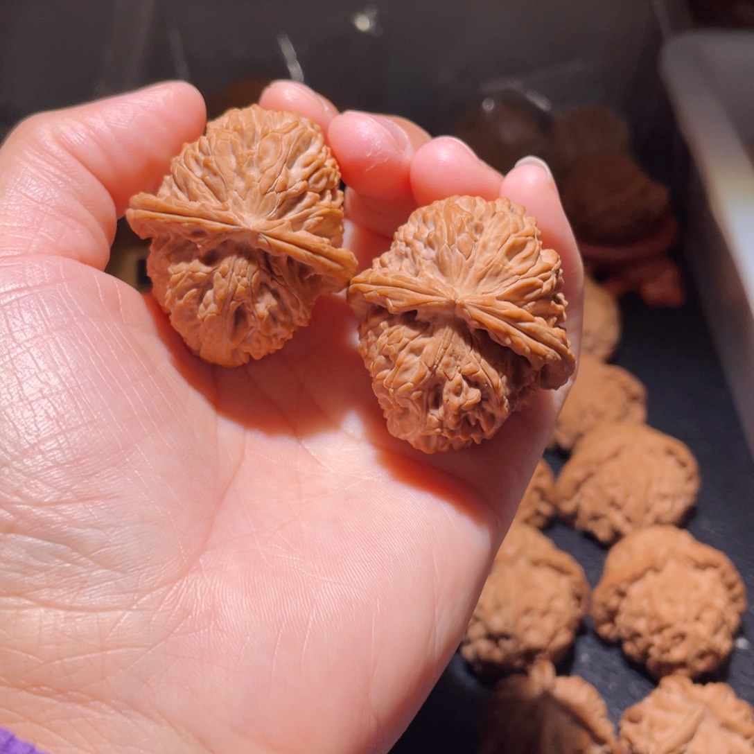 桃核吊坠37尺球白，