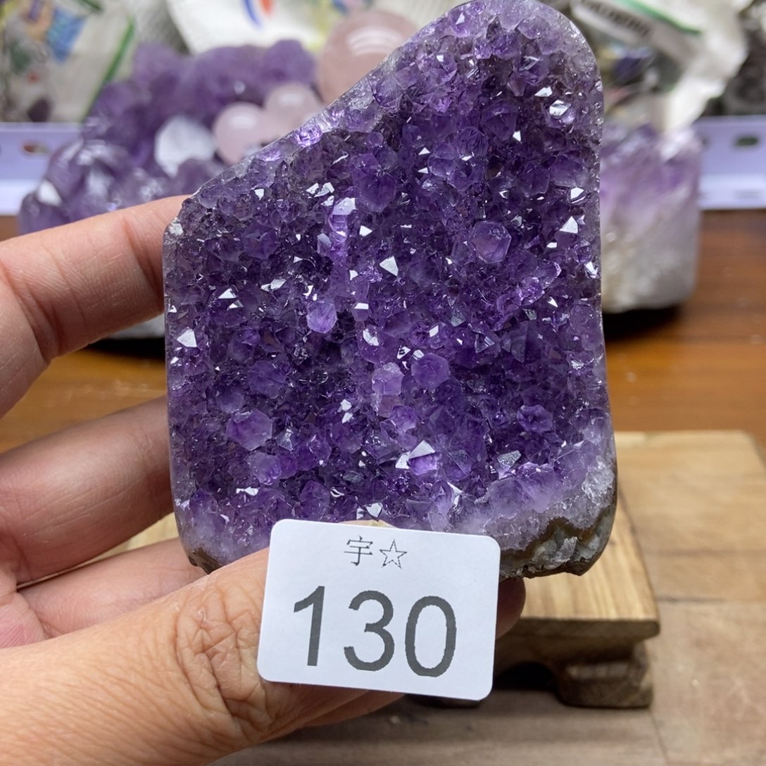 紫晶天然水晶摆件未镶嵌
