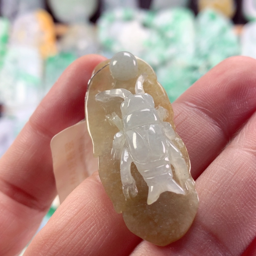 【闪购商品】翡翠吊坠(不含链)未镶嵌