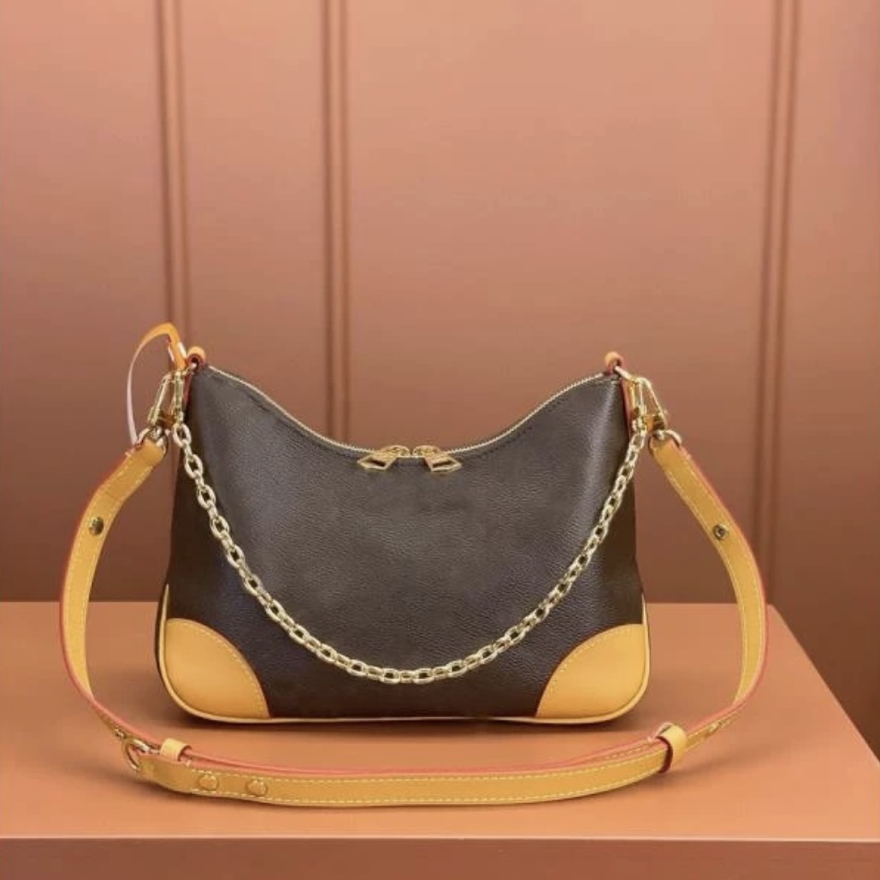 8轻奢复刻特产包芯片版老外订单包包