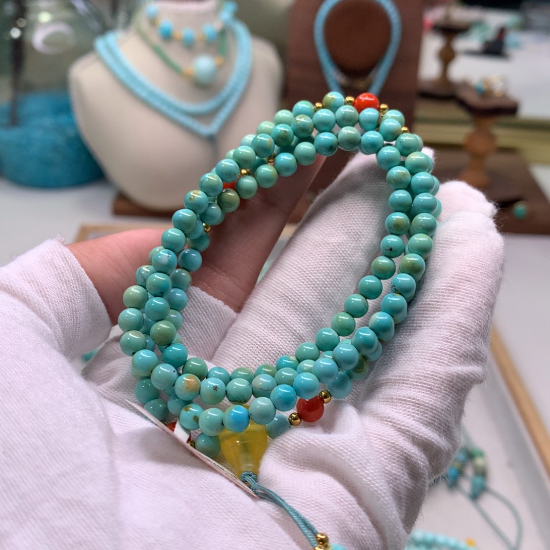 绿松石配饰未镶嵌