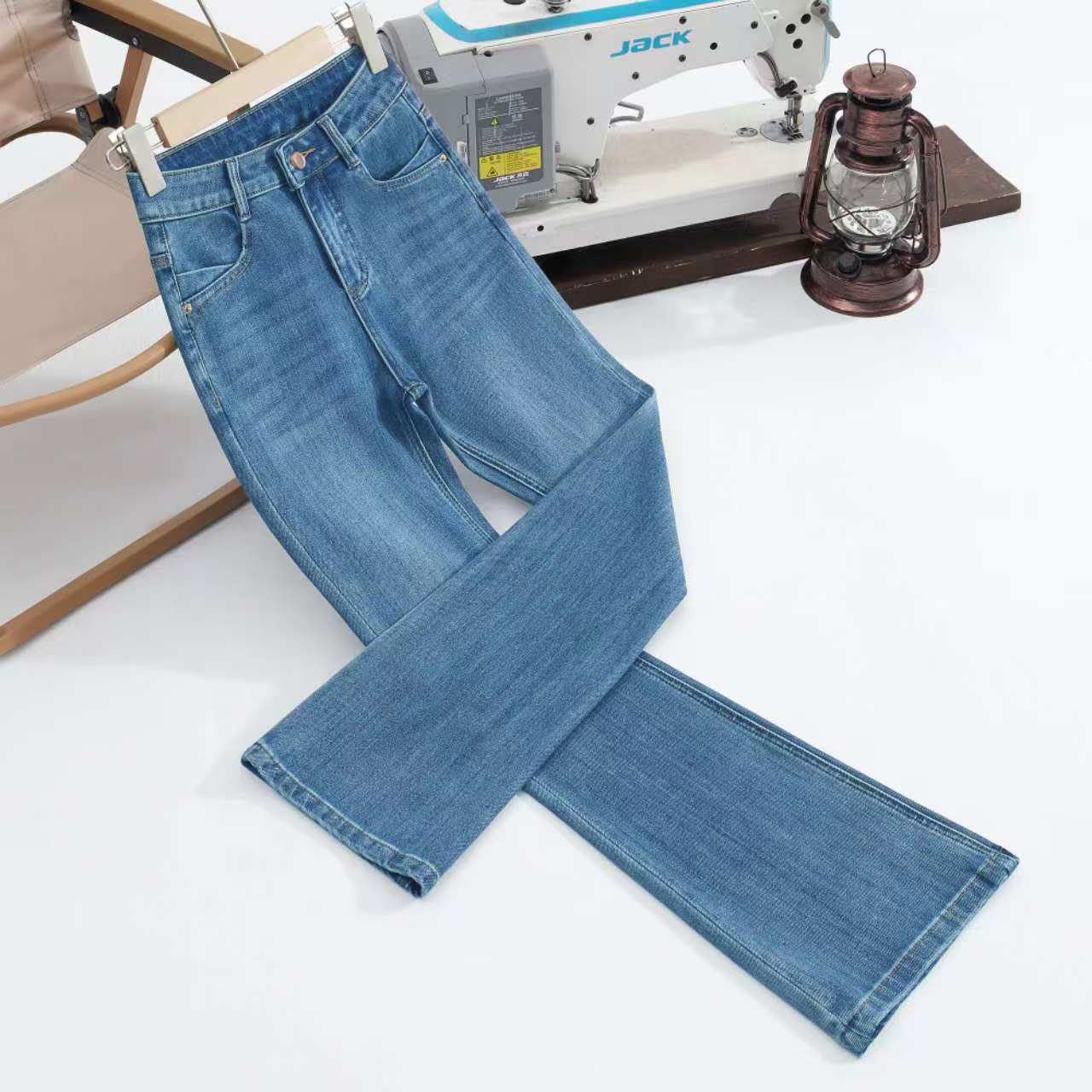 微喇牛仔裤女2025夏季新款经典蓝弹力高腰显瘦直筒四面弹时尚百搭