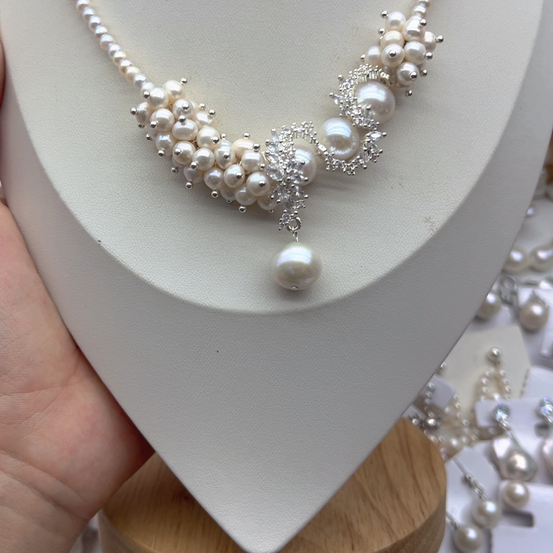 淡水珍珠未镶嵌颈饰