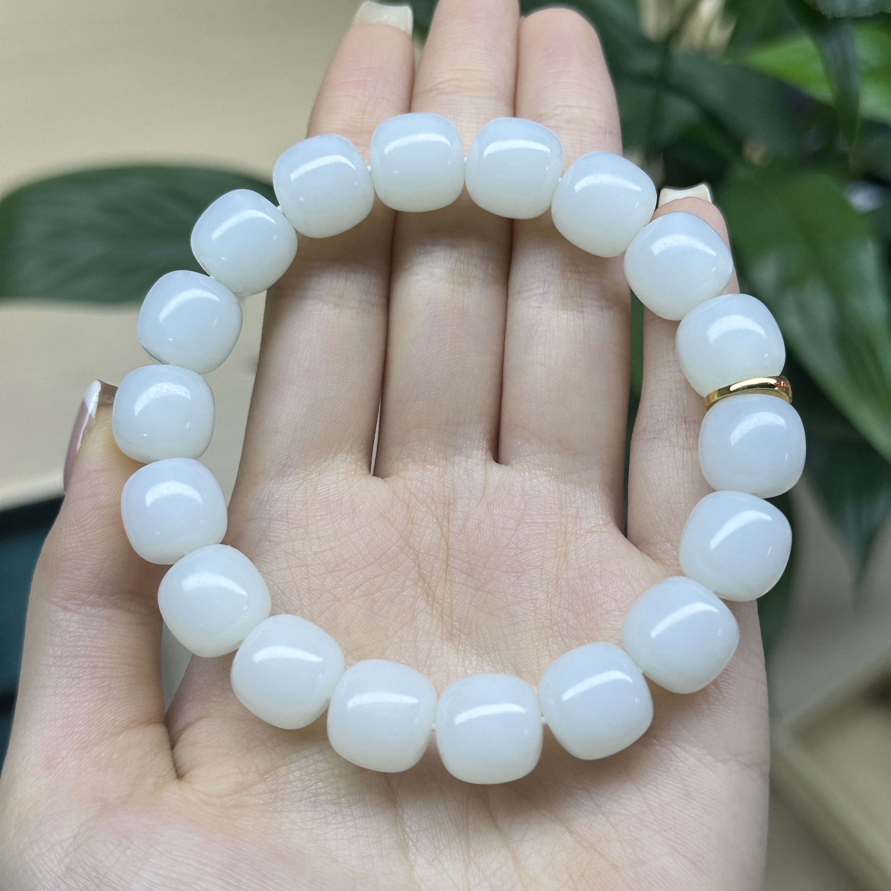 12mm白玉老型手串