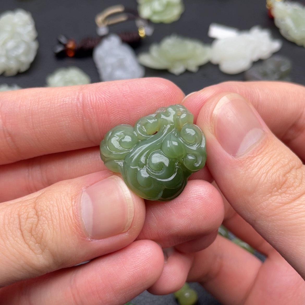 【闪购商品】和田玉颈饰未镶嵌蛋***挞