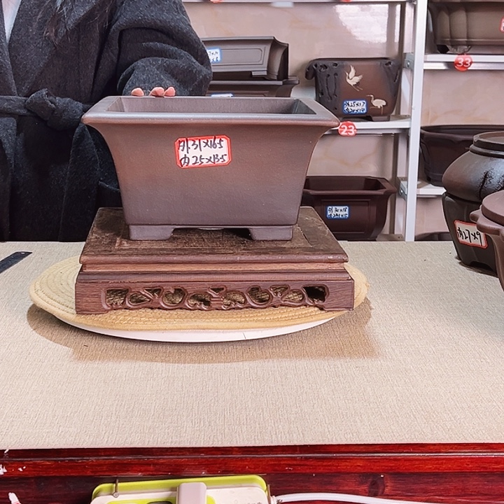 紫砂花盆紫砂花盆