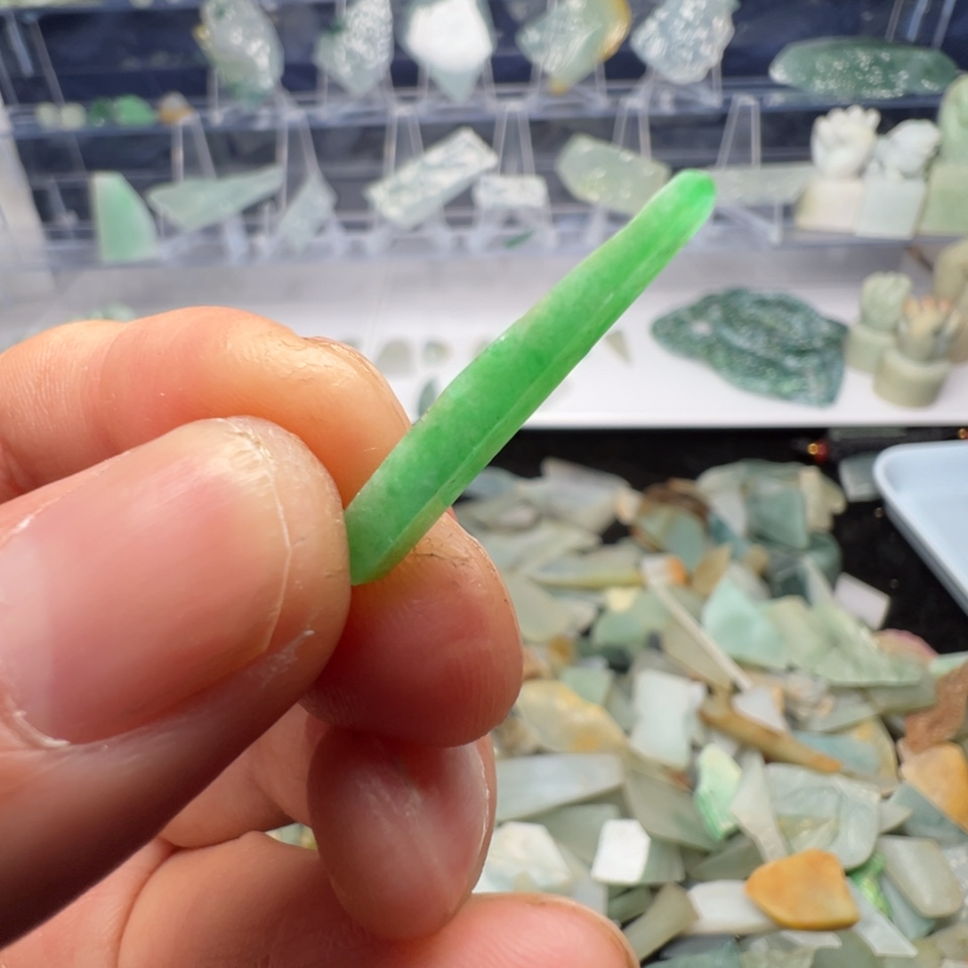 翡翠裸石缅甸翡翠A货