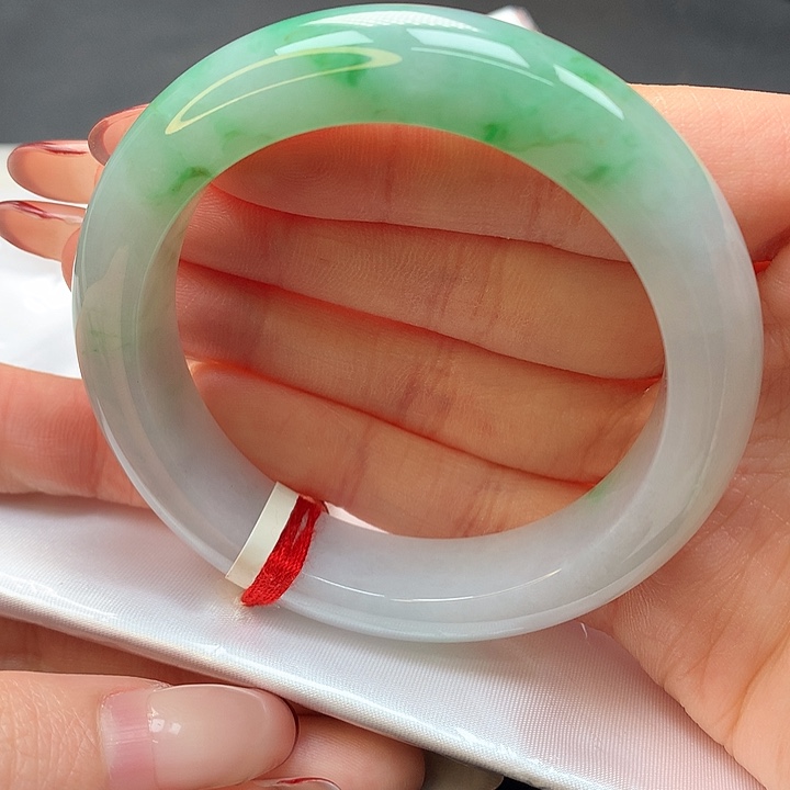 翡翠手镯未镶嵌53正圈