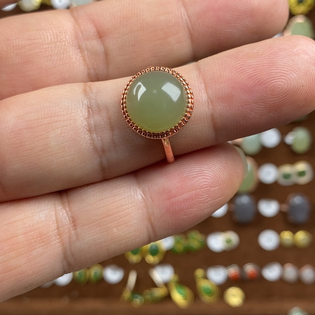 和田玉（青玉）戒指合金