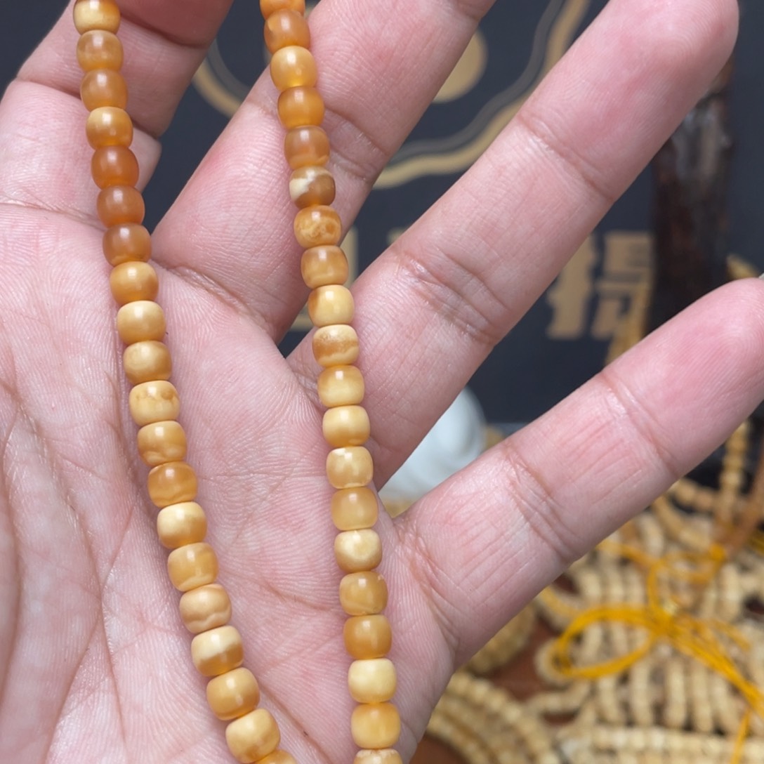 龙眼菩提吊坠四****巴龙脊菩提6*5手持玉化料无科技