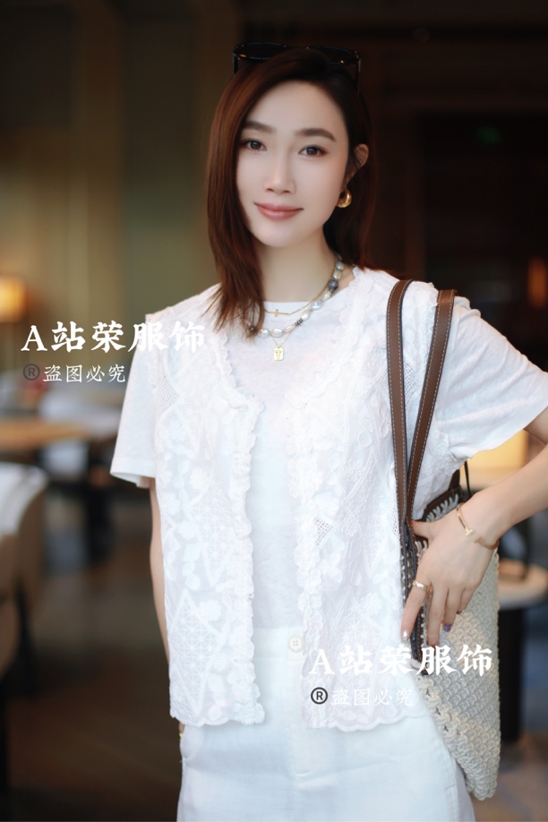 【荣姐精选】刺绣花边无袖马甲