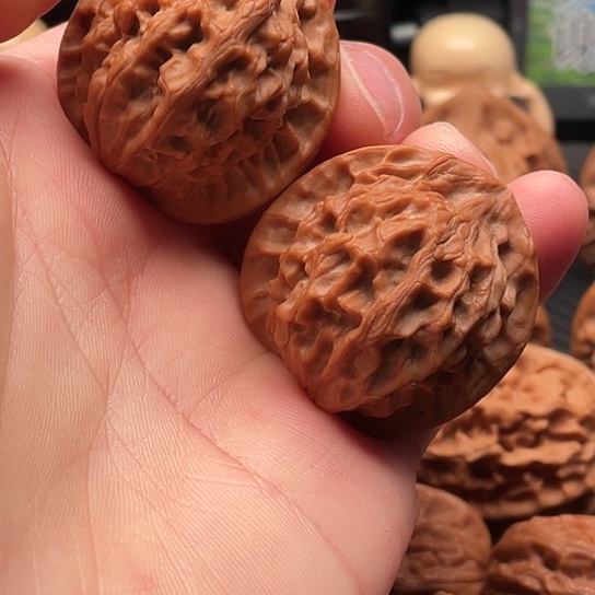 J***y核桃手串/手链秦岭文玩核桃基地