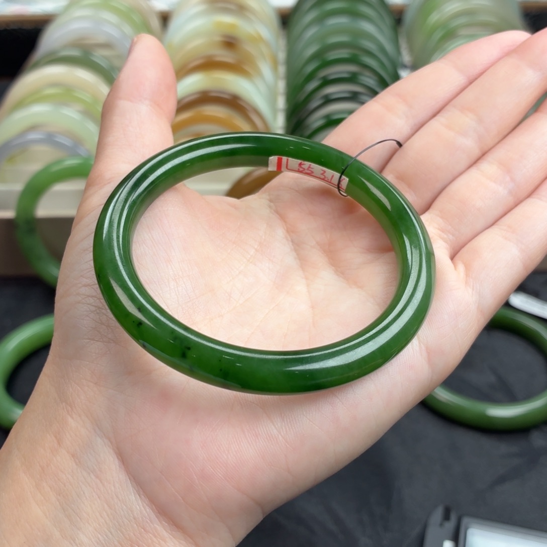 和田玉未镶嵌手镯-碧玉辣阳绿美人条捡漏2
