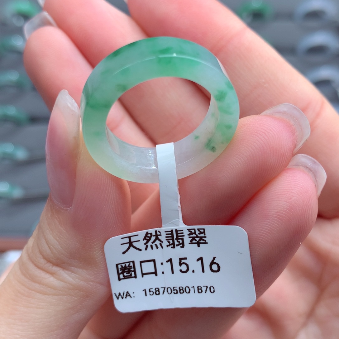 翡翠戒指未镶嵌天然