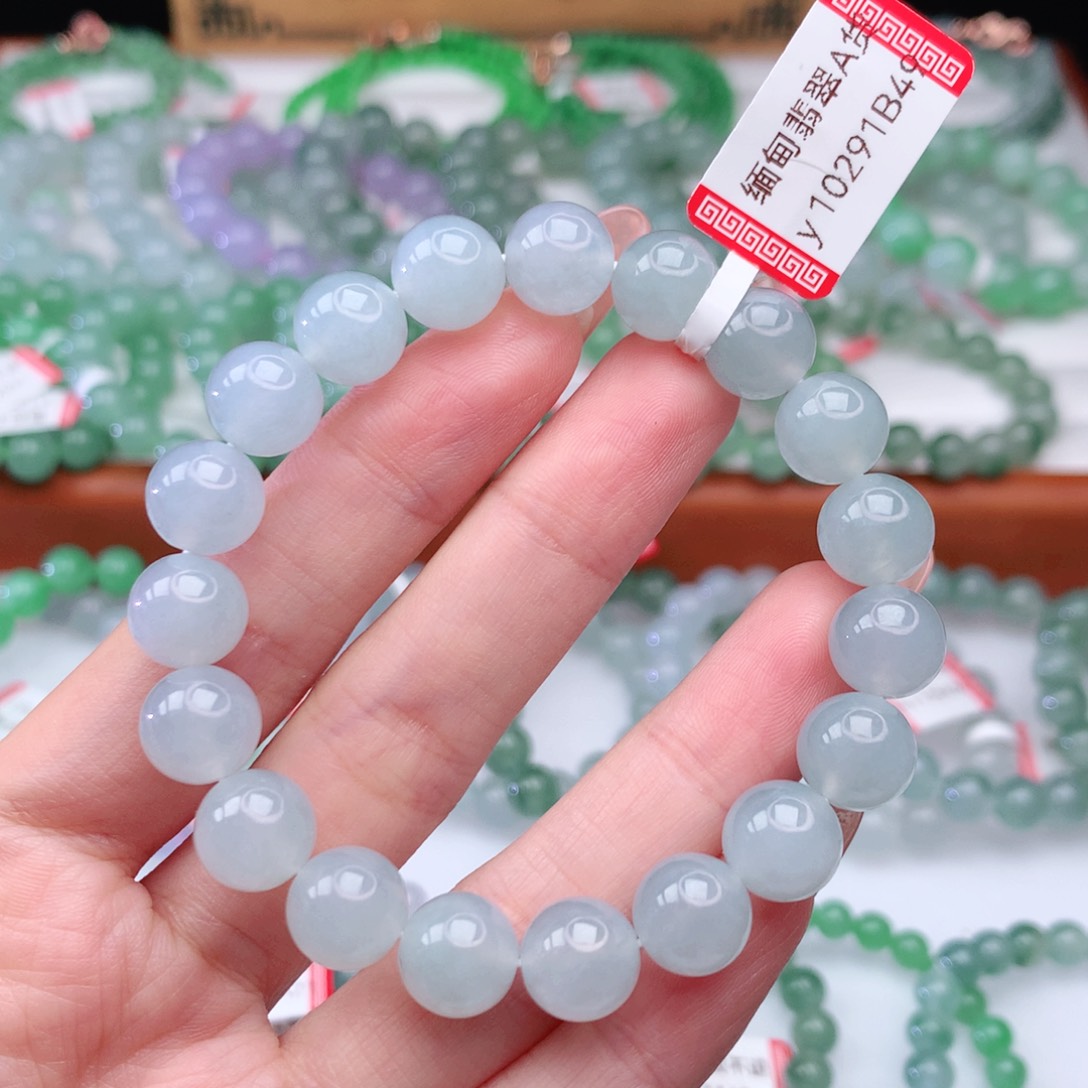 翡翠手链未镶嵌沉*翡翠10mm