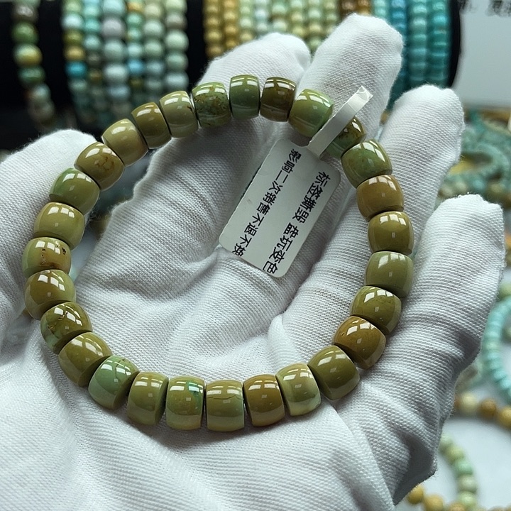 厚***9南红玛瑙合金珠宝奇石