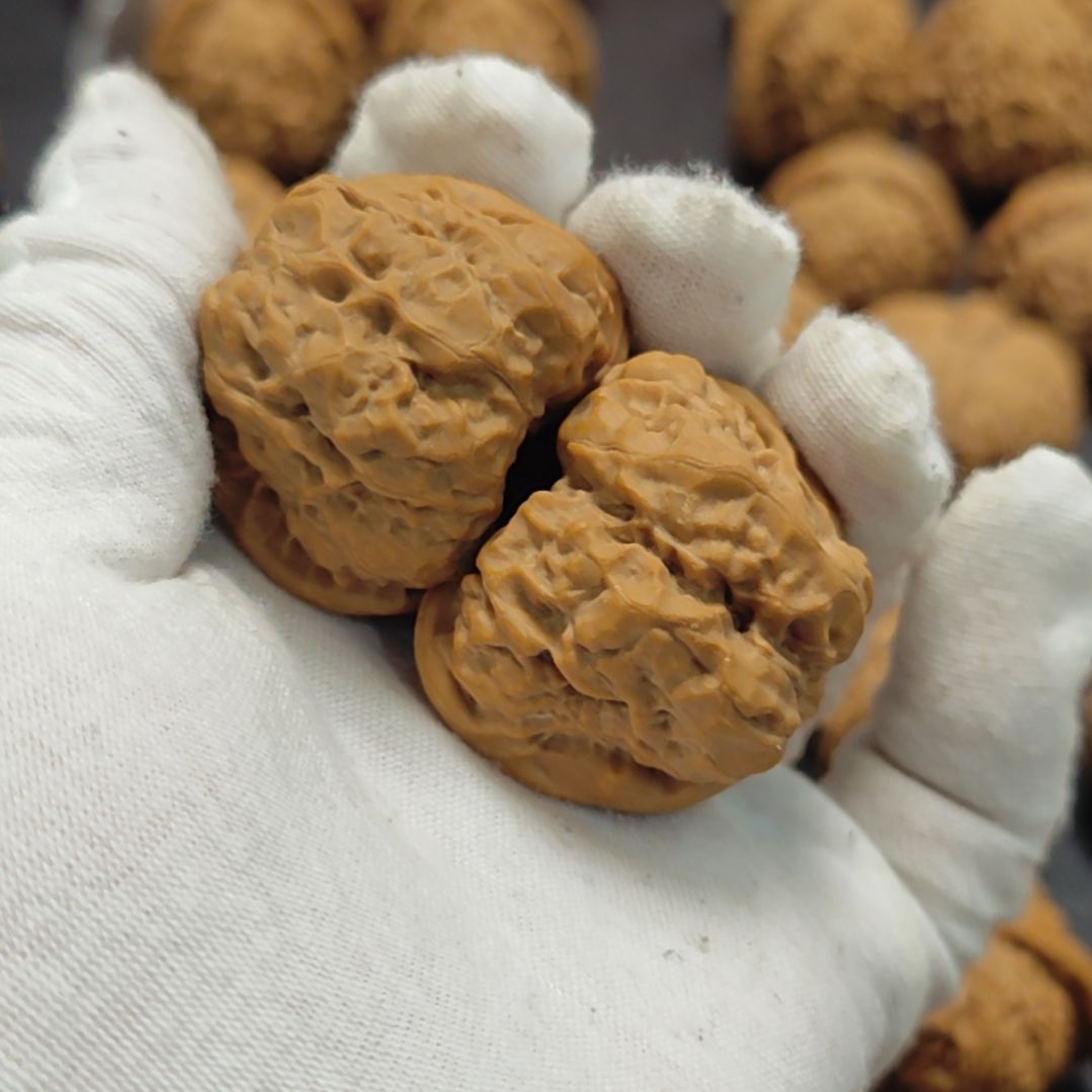 文玩核桃全品无修蛤蟆头三九加