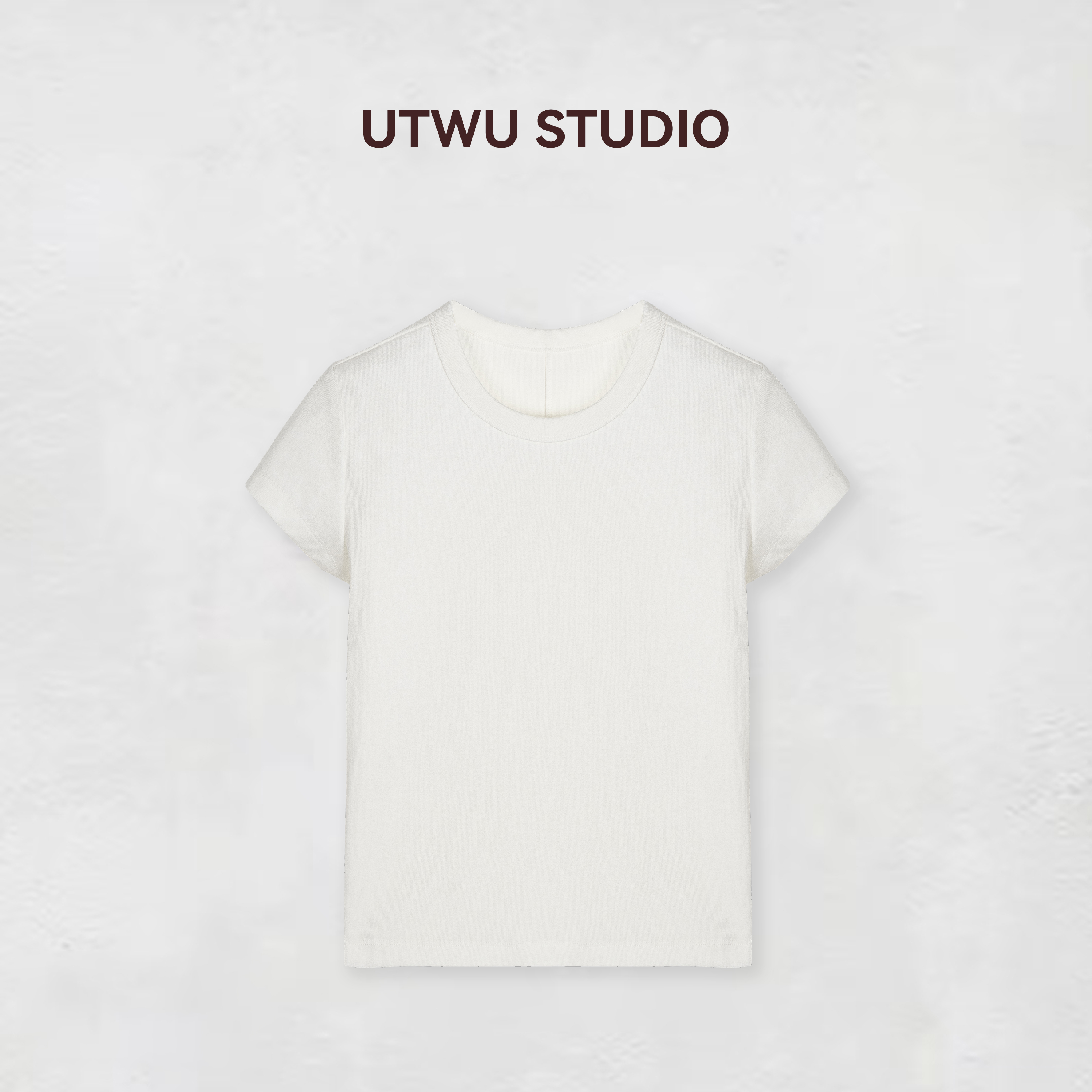 UTWU小敏「肯豆T」简约通勤不易皱短袖百搭圆领T恤S25T1028