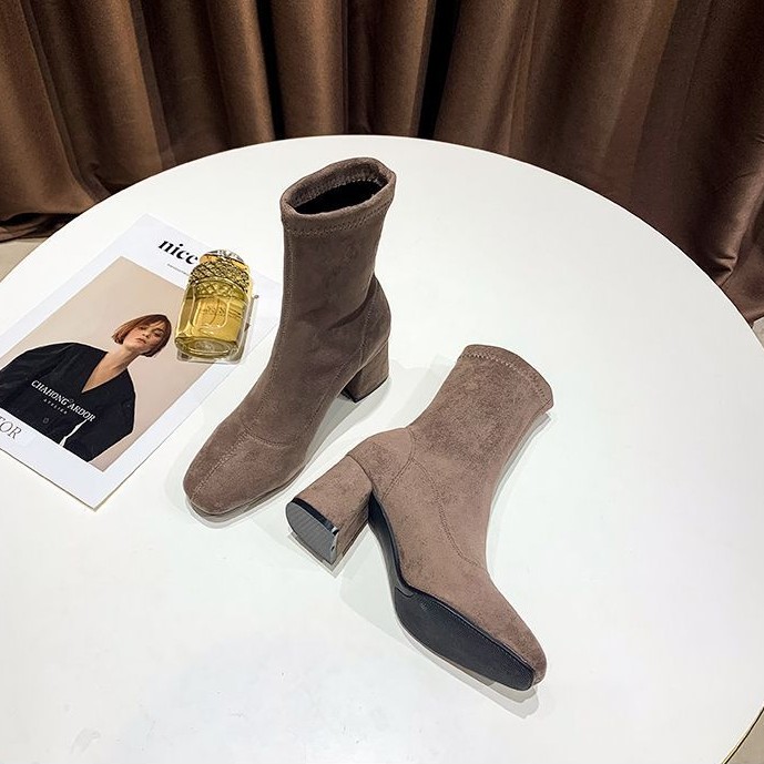 305方头粗跟弹力瘦瘦靴女秋冬新款百搭复古绒面马丁靴高跟短靴子