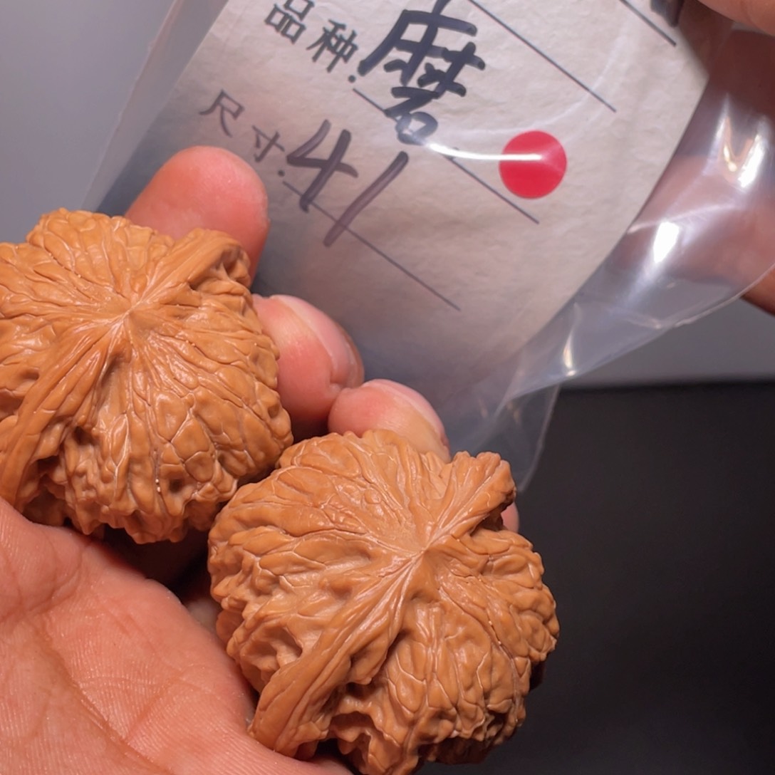 文玩核桃吊坠文玩核桃