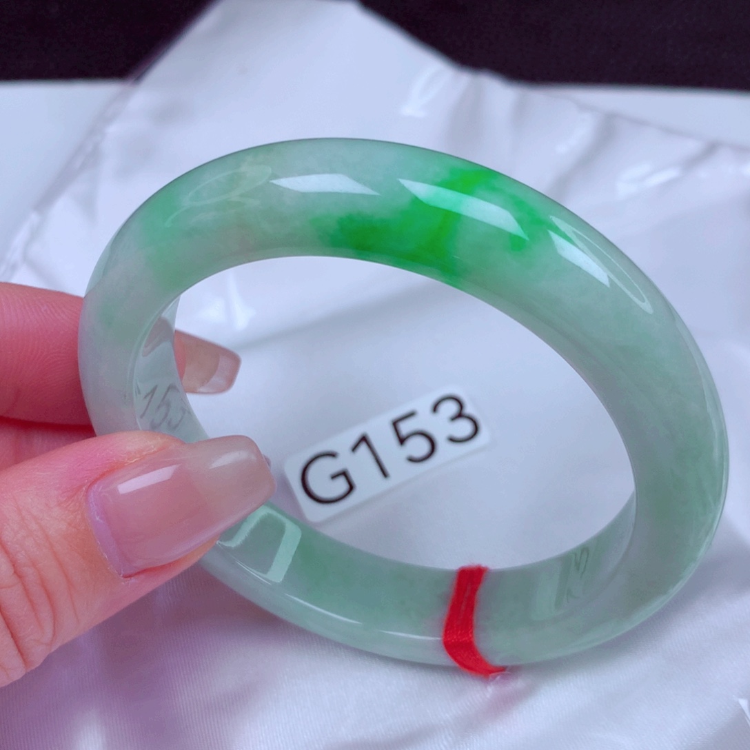 翡翠未镶嵌手镯手镯