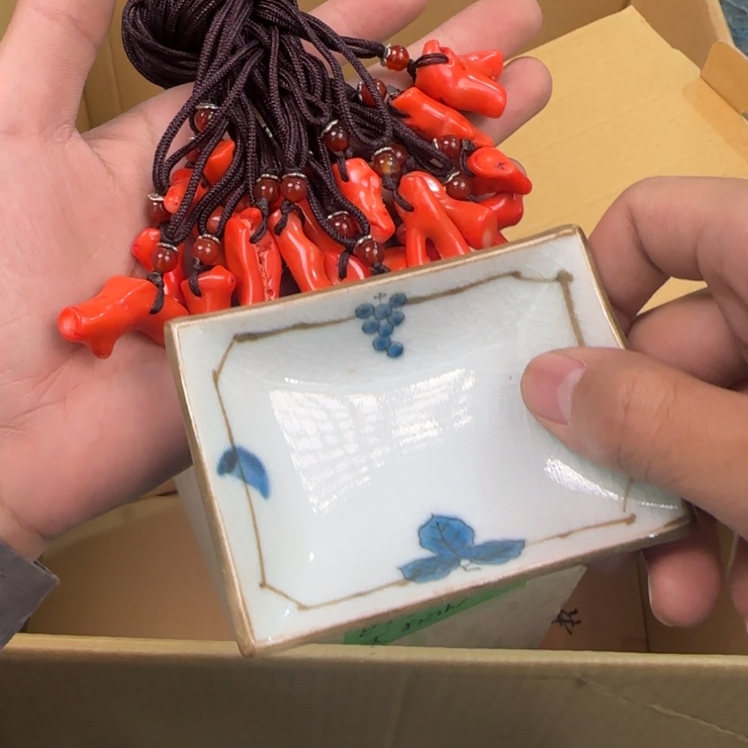 陶瓷孤品单件车里拍的