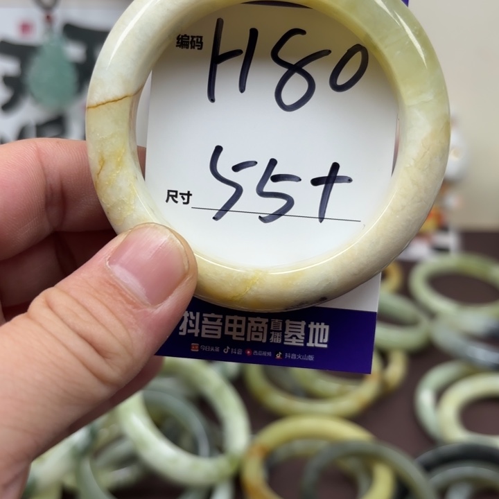 未镶嵌蛇纹石玉手镯80