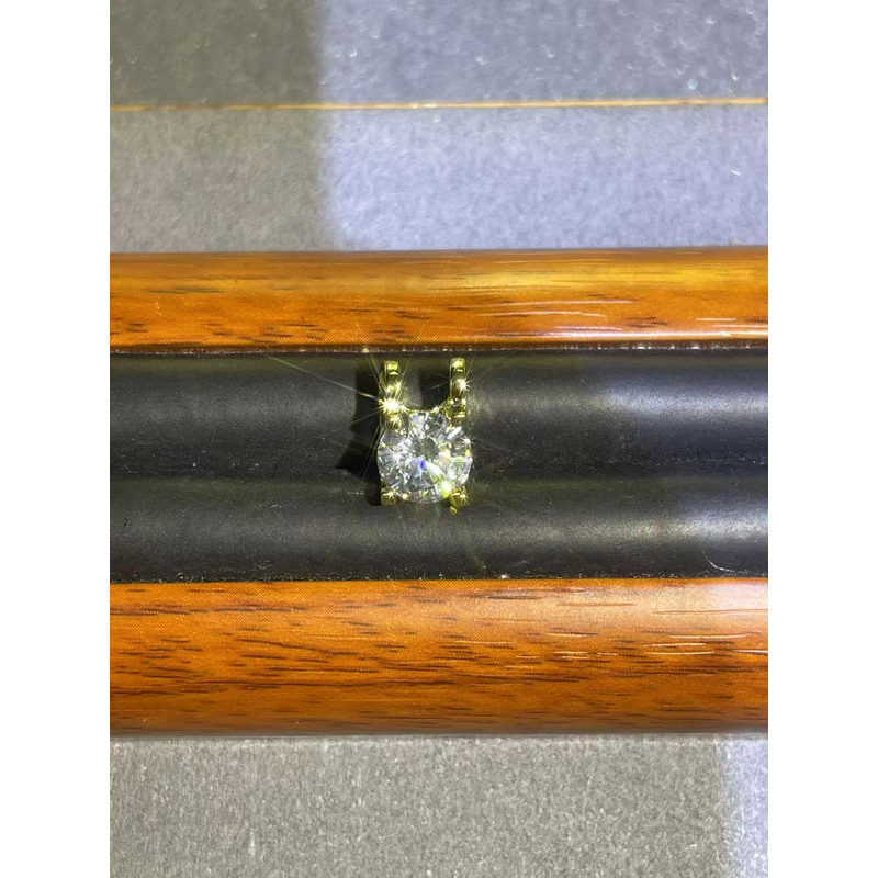 a2003黄色牛牛吊坠多样性发货