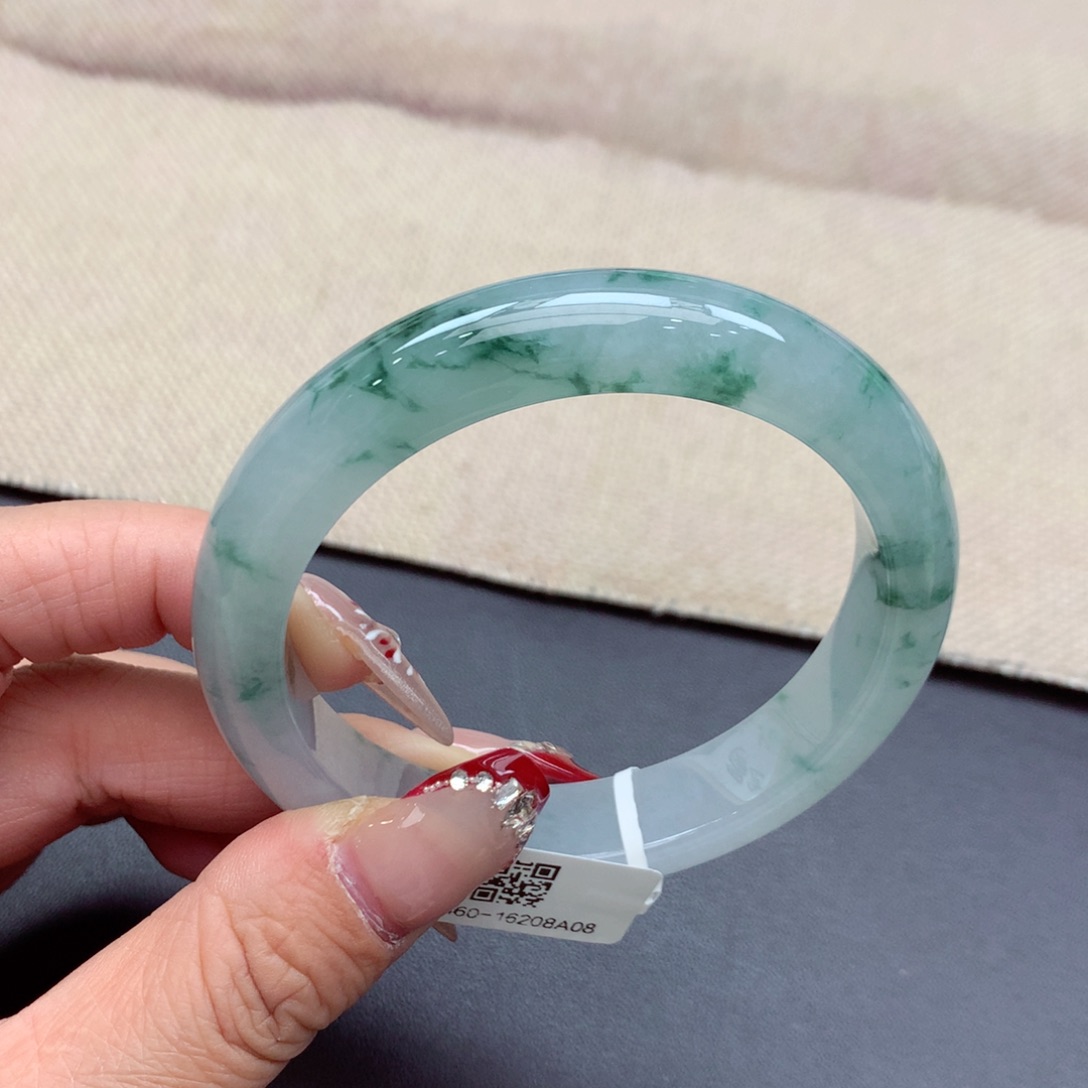 翡翠手镯未镶嵌缅甸翡翠手镯