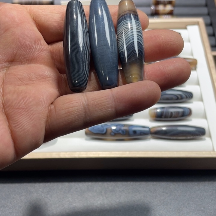 星***痕玛瑙/玉髓合金珠宝奇石