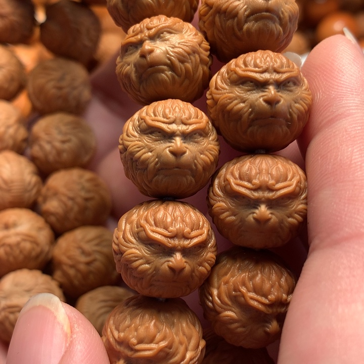 【闪购商品】猴头核桃吊坠东****店悟空