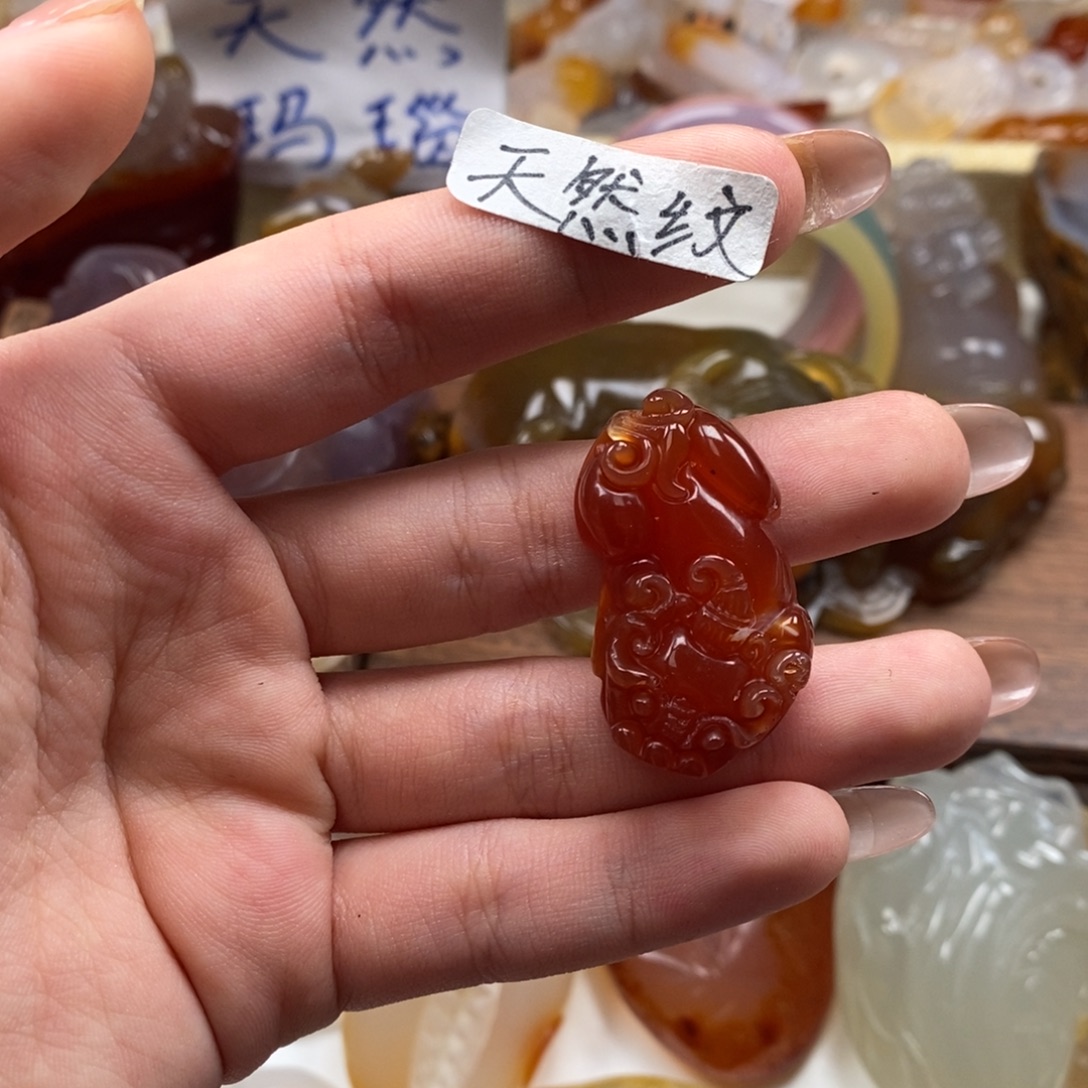 玛瑙/玉髓未镶嵌颈饰