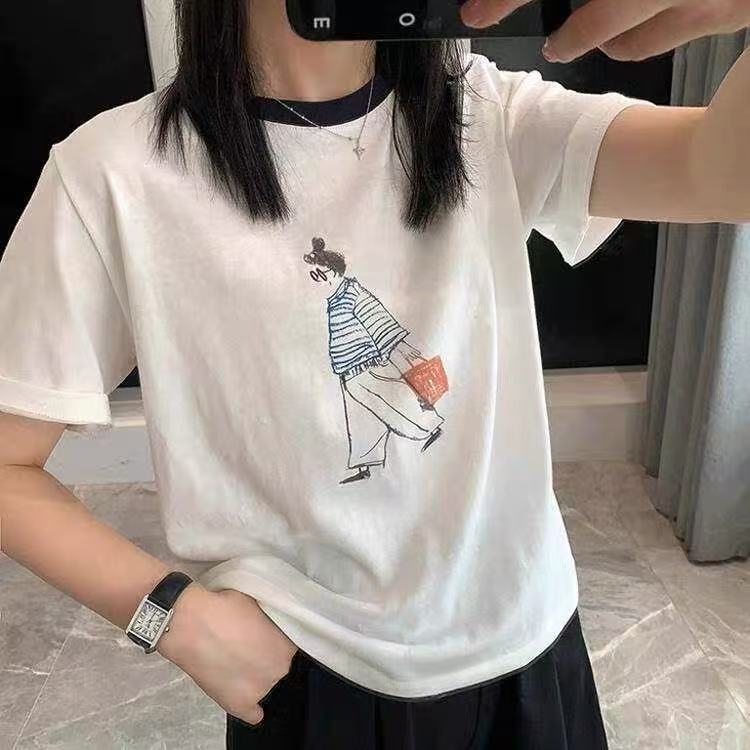 七言家 巨好穿！卡通拎包女孩柔软短袖@