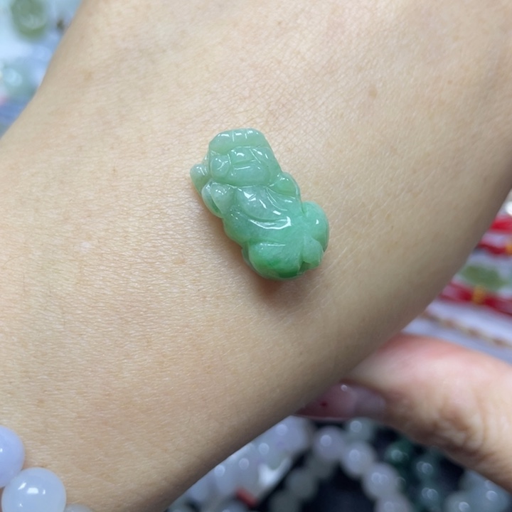 翡翠手绳未镶嵌4799999999