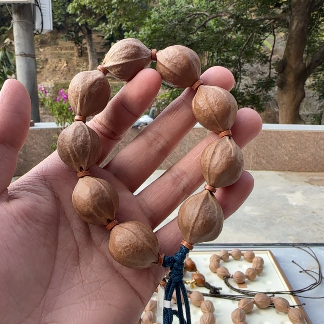 脂****吊坠橄榄核梅林铁核