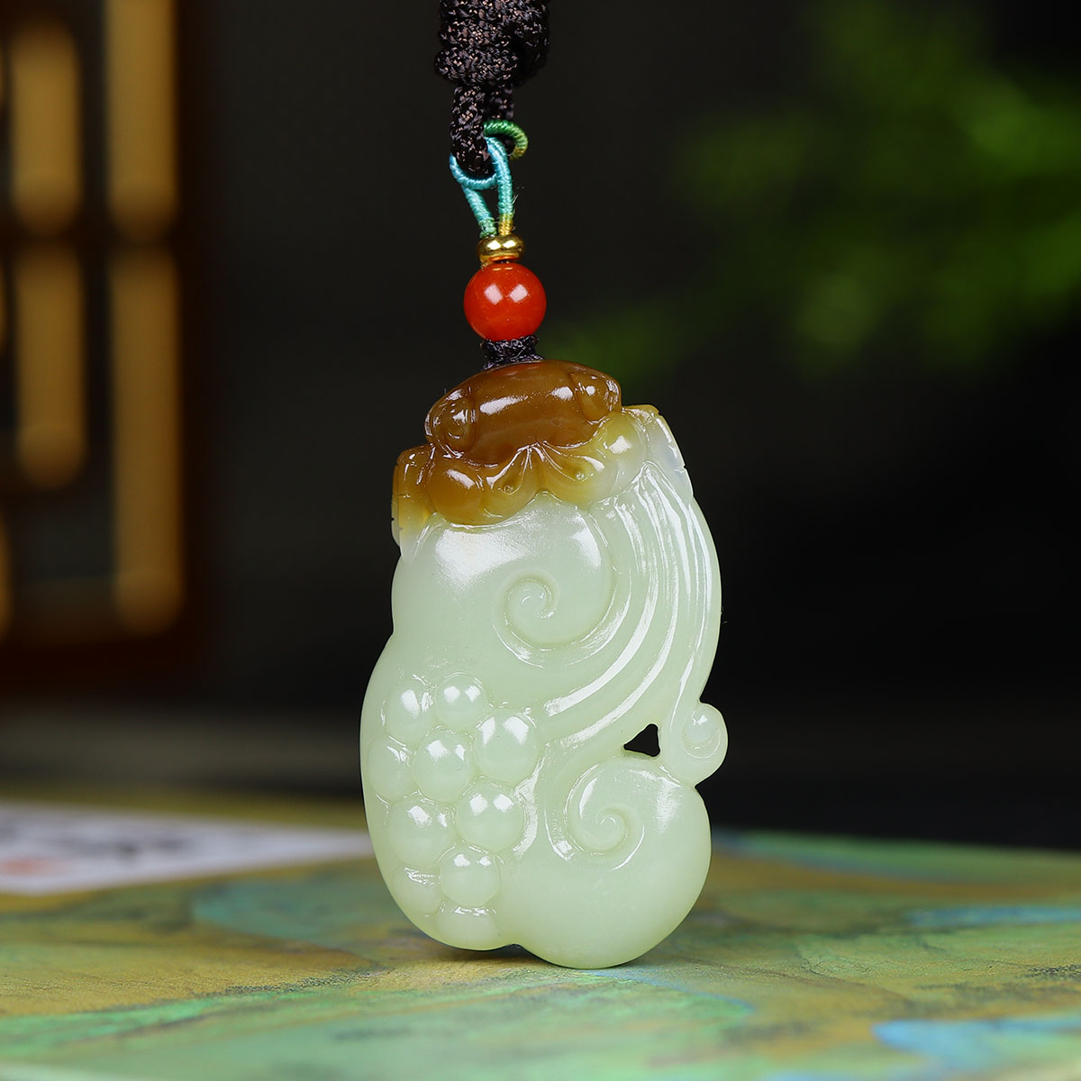 121907和田玉糖白玉如意挂件